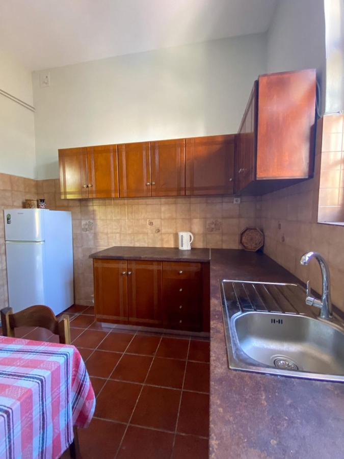 Shared House , Private Rooms With Garden Chania  Exterior foto