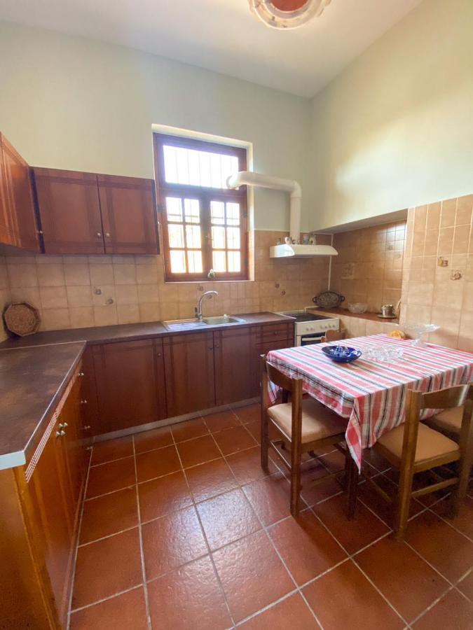 Shared House , Private Rooms With Garden Chania  Exterior foto