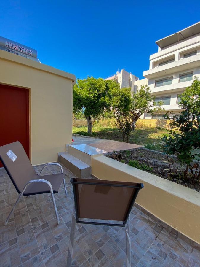 Shared House , Private Rooms With Garden Chania  Exterior foto