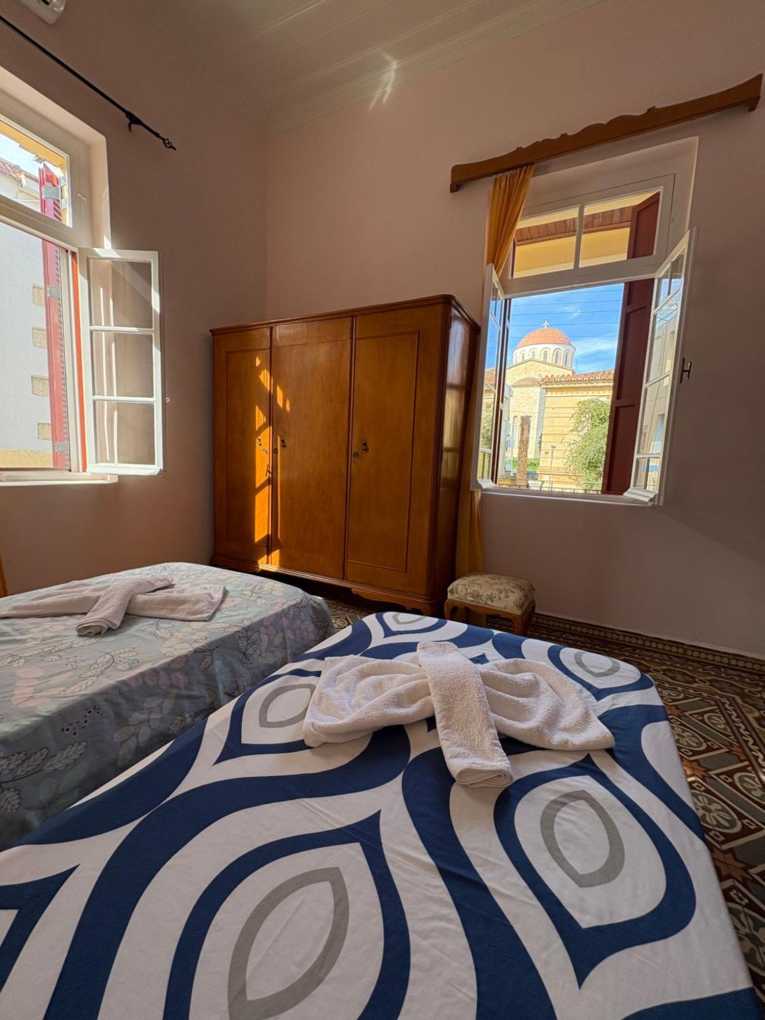 Shared House , Private Rooms With Garden Chania  Exterior foto